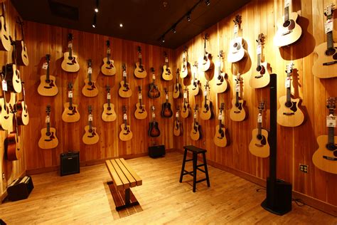 Guitar Center is the largest chain of musical instrument retailers in the world with 280 locations throughout the United States. . Guitar cenrer